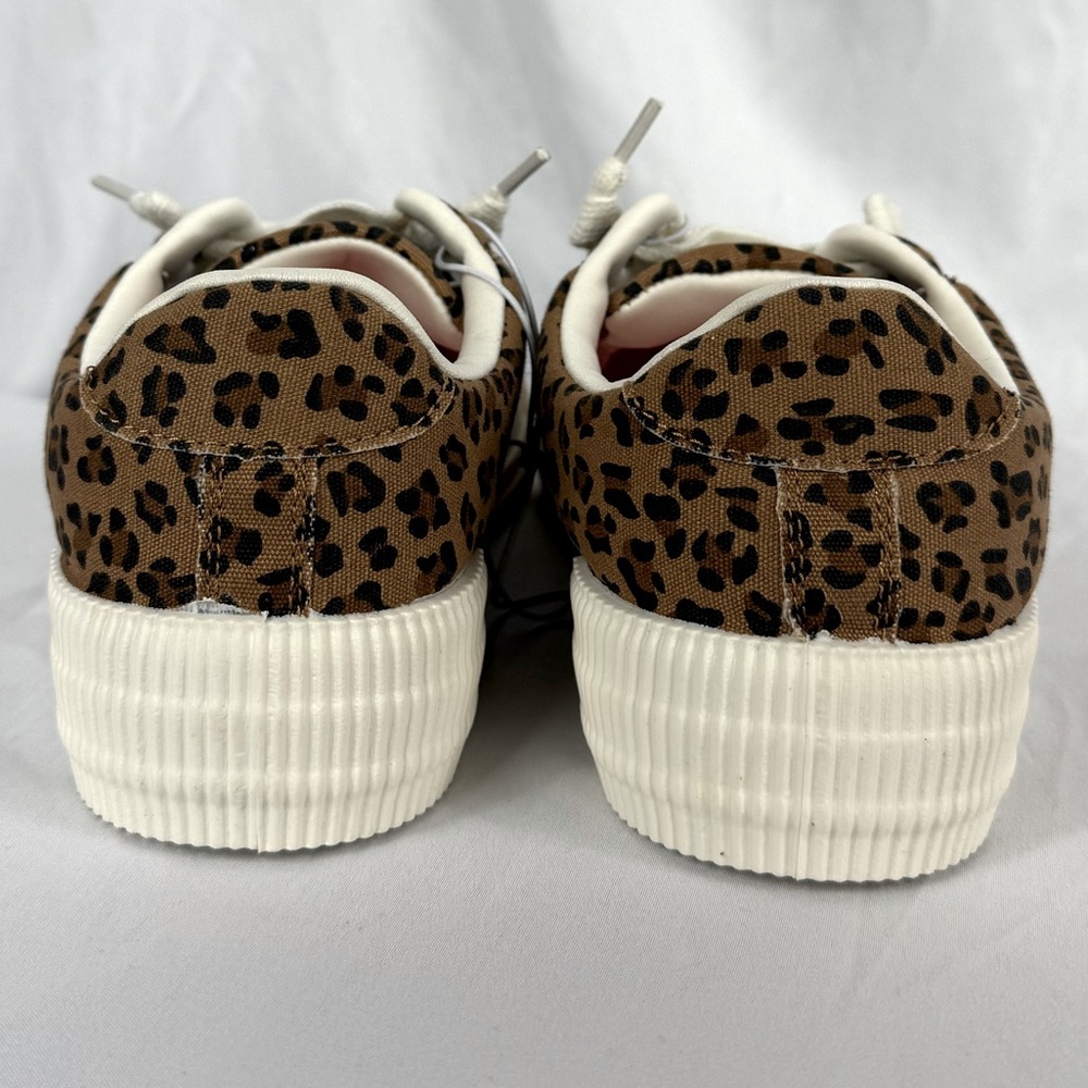 POP NIB Leopard, White Platform Slip-on Sneakers | 7 - Picture 10 of 16